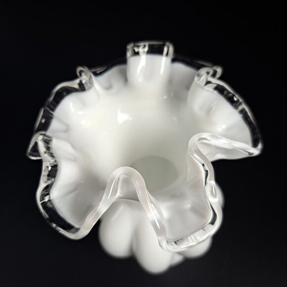 Fenton Silvercrest White Milk Glass Ruffled Melon Vase Elegant Home Decor - Picture 3 of 15